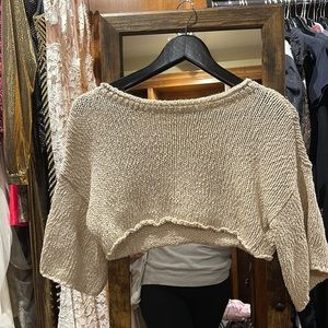 UO sweater Small